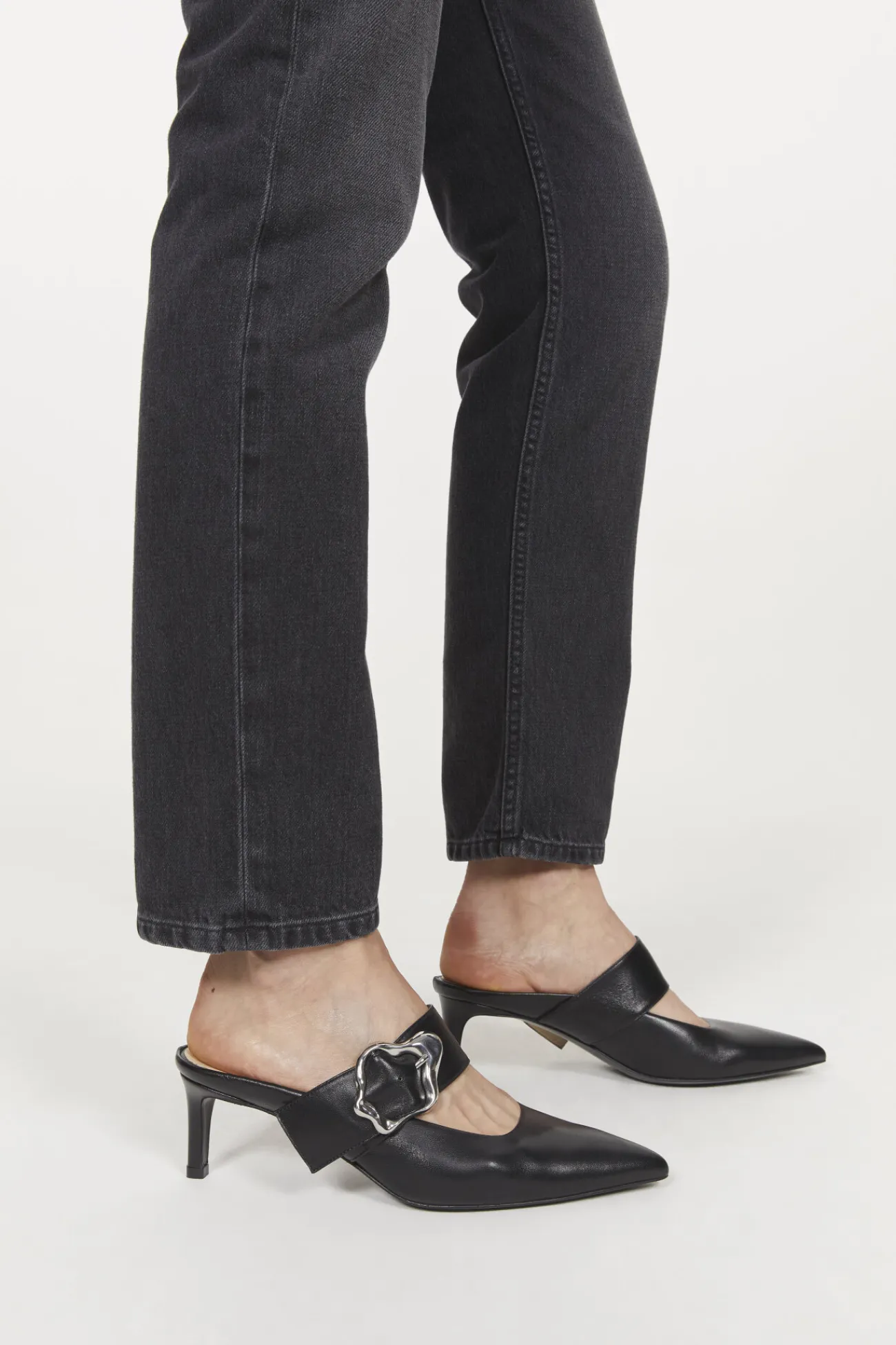 Clearance Rodebjer Aurora Coral Pumps
