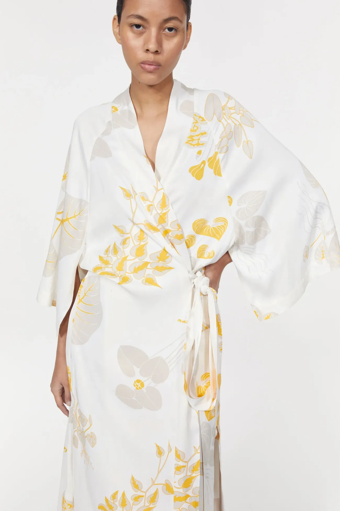 Best Rodebjer Mabelin Cape Leaf