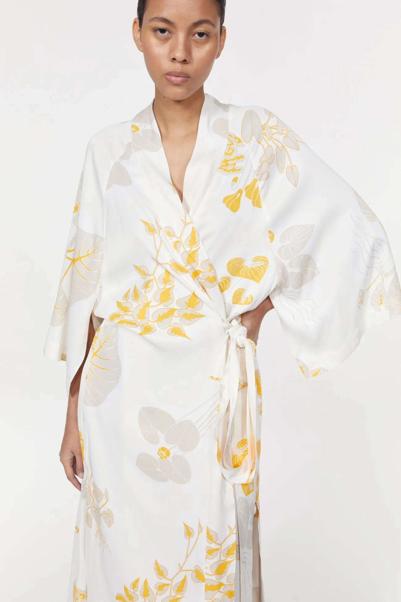 Discount Rodebjer Mabelin Cape Leaf